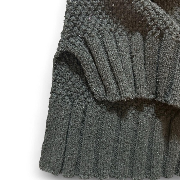 Patagonia Worn Wear Turtleneck Sweater | Black Cable Knit | XL - Picture 7 of 8